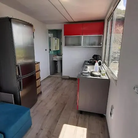 Contanier Farm Farm stay *